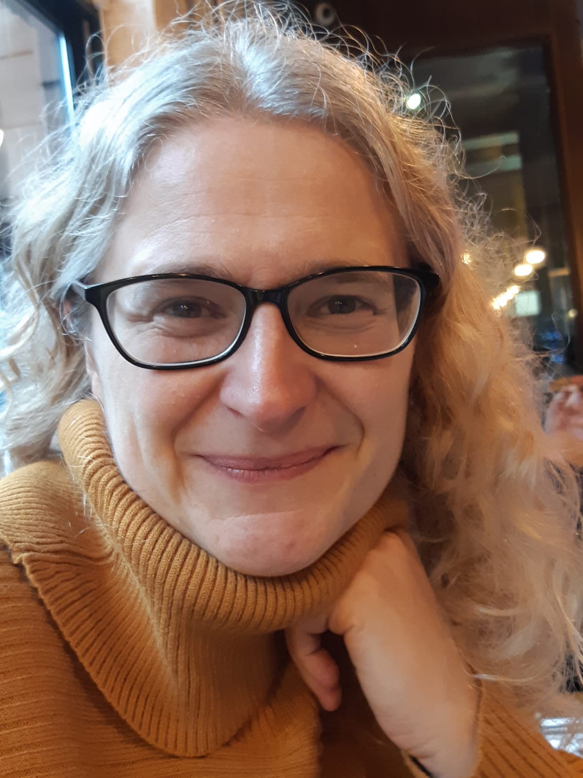 Dr Joanne Brown